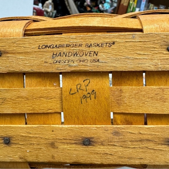 Vintage Longaberger Handwoven Market Basket Stationary Handle 1999 - Picture 7 of 12